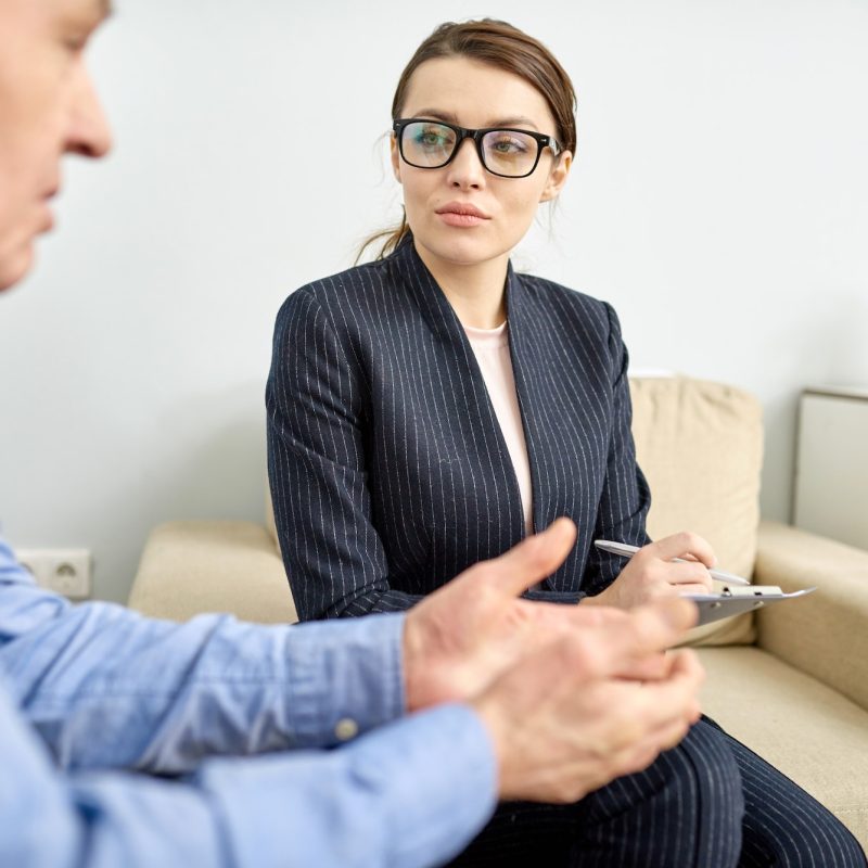 beautiful-psychiatrist-consulting-patient.jpg